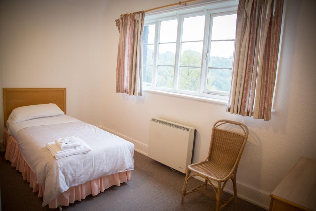 Gregynog Hall Pensionat Tregynon Eksteriør billede